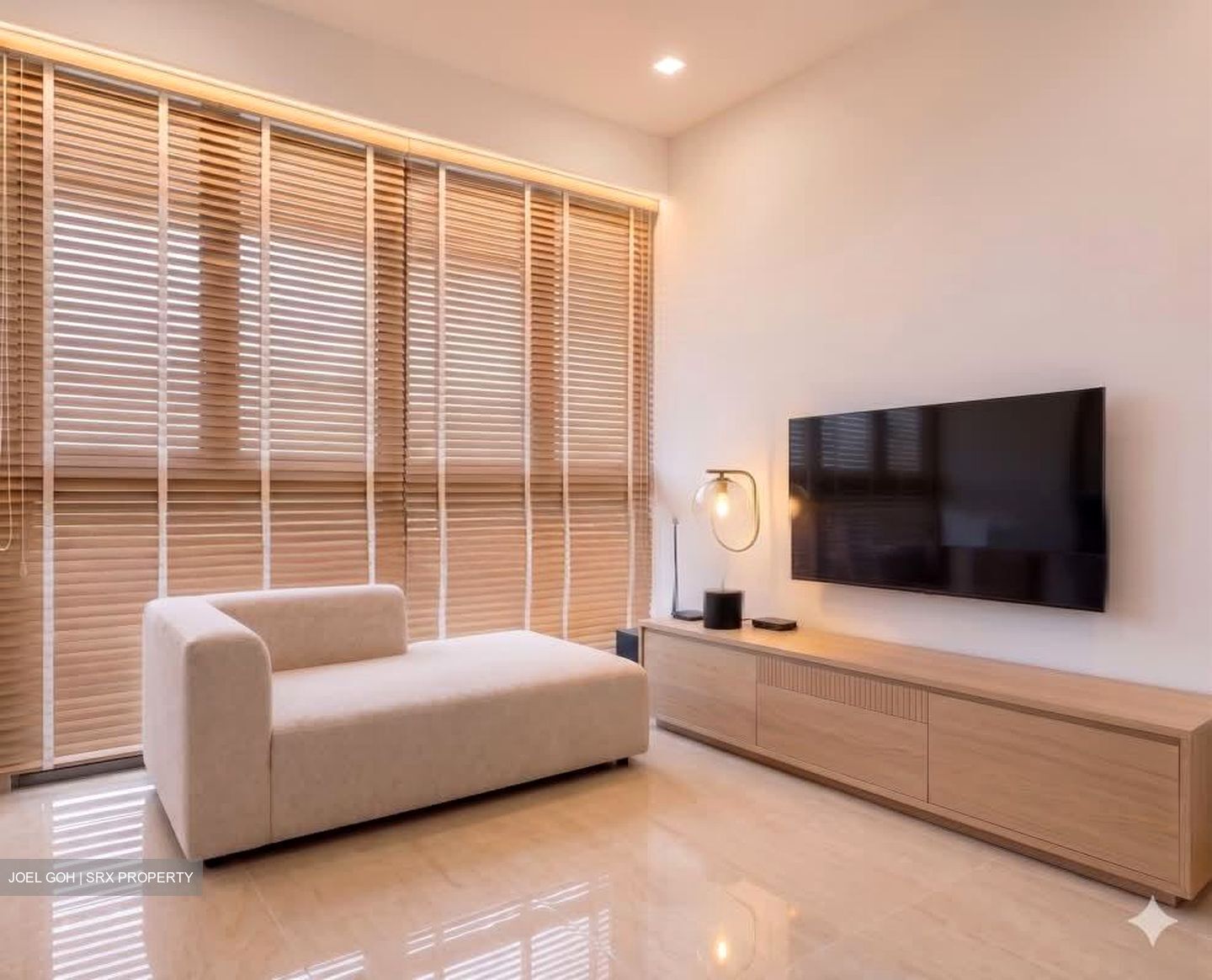 Centro Residences (D20), Condominium #568139111